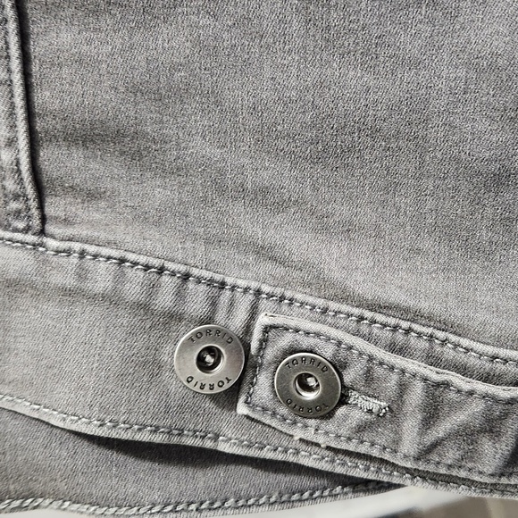 TORRID Distressed Gray Denim Jacket - Picture 5 of 7